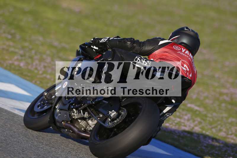 /Archiv-2025/01 24.-27.01.2025 Moto Center Thun Jerez/gruen-green/backside